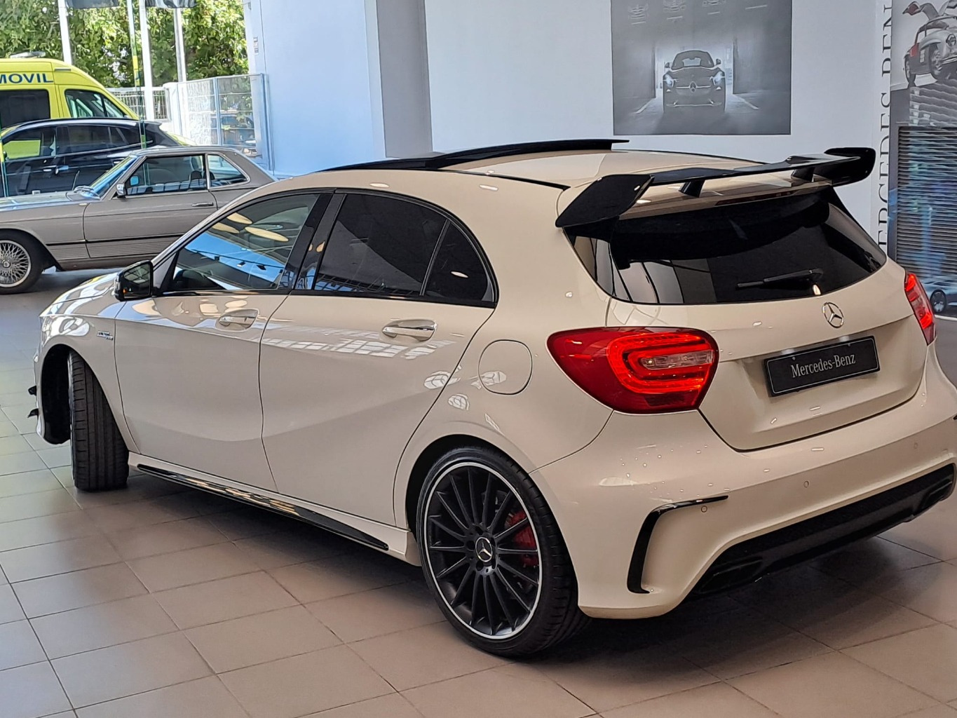 MERCEDES A 45 AMG 4 MATIC